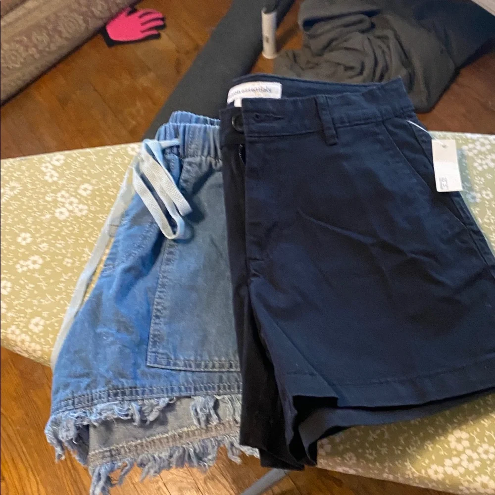 NWT 2 pair of shorts bundle. Cotton. Size XS and size 2 shorts.